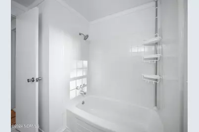 1011 Daniel Place, Jacksonville, NC 28540 - Photo 17