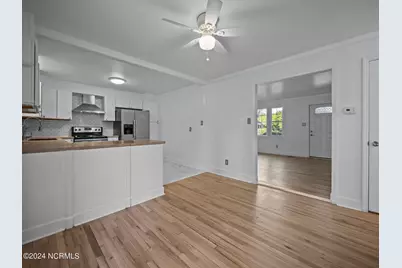 1011 Daniel Place, Jacksonville, NC 28540 - Photo 9