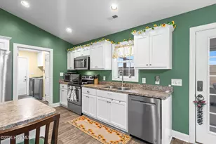905 Futrell St, Loris, SC 29569 - Photo 11