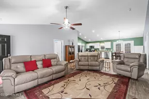 905 Futrell St, Loris, SC 29569 - Photo 9
