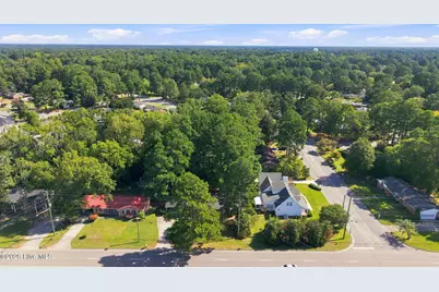 2212 Charles Boulevard, Greenville, NC 27858 - Photo 27