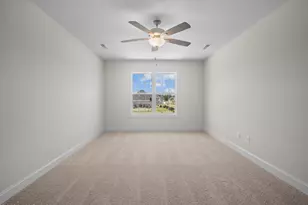 247 Verrazzano Ln, Jacksonville, NC 28546 - Photo 17