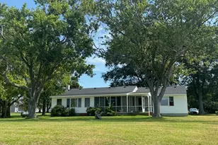 133 Ferryview Ln, Knotts Island, NC 27950 - Photo 3