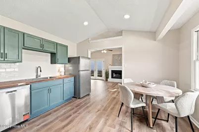 707 Windy Trail, Newport, NC 28570 - Photo 7