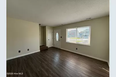 432 Myrtlewood Circle, Jacksonville, NC 28546 - Photo 7