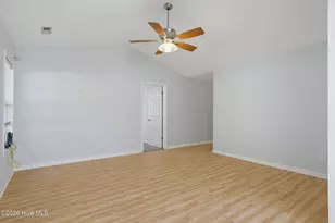 110 Belvedere Dr, Holly Ridge, NC 28445 - Photo 5
