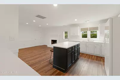 109 Pleasant Drive, Beaufort, NC 28516 - Photo 5
