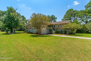 109 Pleasant Dr, Beaufort, NC 28516 - Photo 41