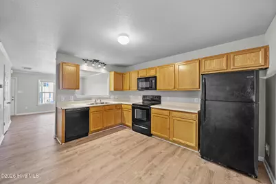 27 E Doris Avenue, Jacksonville, NC 28540 - Photo 15