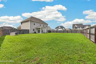 305 Crossroads Store Dr, Jacksonville, NC 28546 - Photo 39