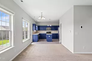 501 Pearl Valley Ct, Jacksonville, NC 28546 - Photo 9