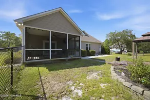 2000 Southport Ln, Southport, NC 28461 - Photo 35