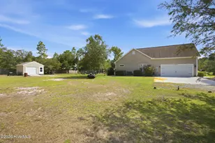 2000 Southport Ln, Southport, NC 28461 - Photo 37