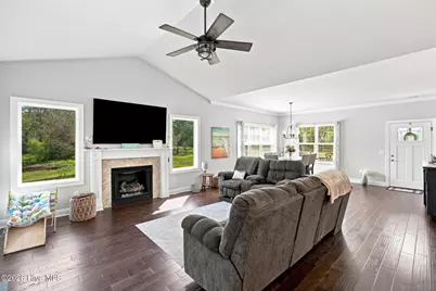 2000 Southport Lane, Southport, NC 28461 - Photo 5