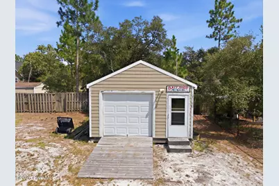 2000 Southport Lane, Southport, NC 28461 - Photo 33