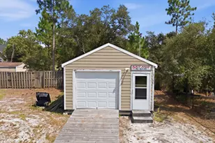 2000 Southport Ln, Southport, NC 28461 - Photo 33