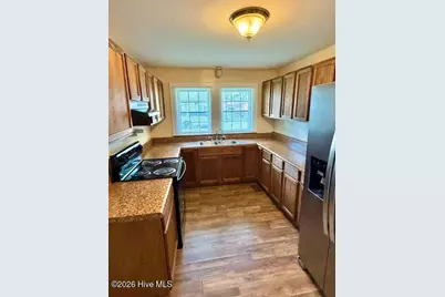 207 E Swanzy Street, Elizabethtown, NC 28337 - Photo 7