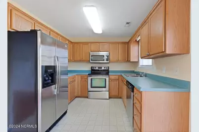 1302 Davis Street, Jacksonville, NC 28540 - Photo 7