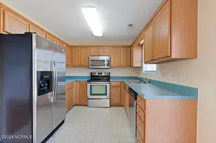1302 Davis St, Jacksonville, NC 28540 - Photo 7