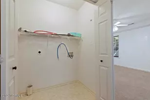 1302 Davis St, Jacksonville, NC 28540 - Photo 9