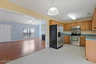 1302 Davis Street, Jacksonville, NC 28540 - Photo 5