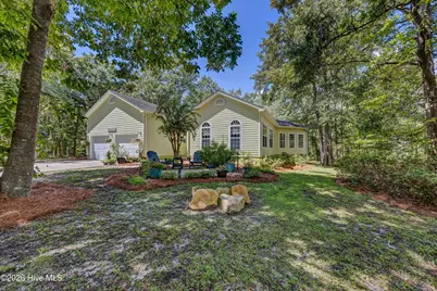 2373 Sunset Harbor Road SE, Bolivia, NC 28422 - Photo 1