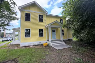 502 E Burgess St, Elizabeth City, NC 27909 - Photo 3