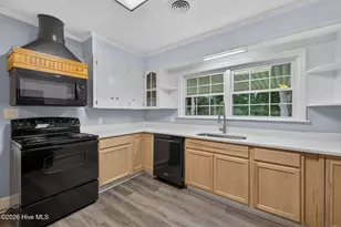 505 N 25th St, Wilmington, NC 28405 - Photo 15