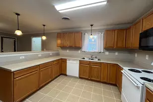 306 Cole Dr, Jacksonville, NC 28540 - Photo 7