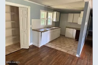 127 Bryan Boulevard, Havelock, NC 28532 - Photo 7