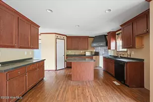 213 Devonshire Dr, Goldsboro, NC 27530 - Photo 13