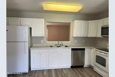 4215 Williamsbrook Lane #B, Greenville, NC 27858 - Photo 17