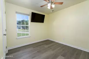 405 Chaps Ct, Jacksonville, NC 28546 - Photo 25