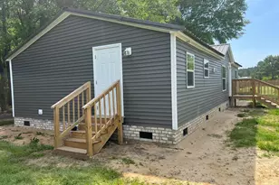 84 Willow Creek Ln, Whiteville, NC 28472 - Photo 3