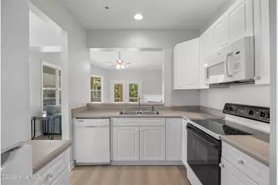 713 Indica Court #Apt 301, Wilmington, NC 28405 - Photo 7