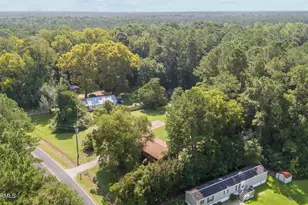 1045 Scott Town Rd, Grantsboro, NC 28529 - Photo 13
