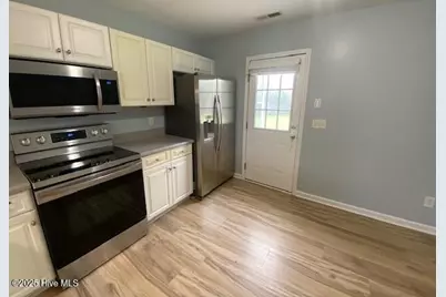 8547 Heirloom Drive NE, Leland, NC 28451 - Photo 3