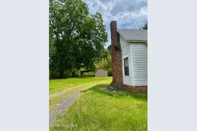 305 Pinehurst Avenue, Carthage, NC 28327 - Photo 3