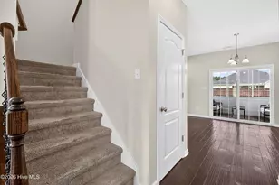 138 Cavalier Dr, Jacksonville, NC 28546 - Photo 9