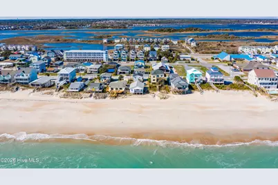 417 N Shore Drive, Surf City, NC 28445 - Photo 31