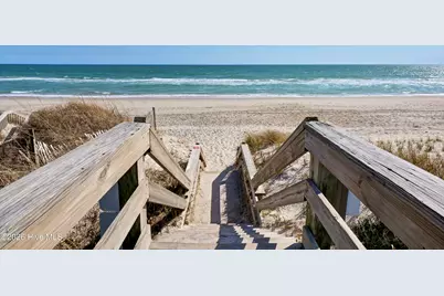 417 N Shore Drive, Surf City, NC 28445 - Photo 5