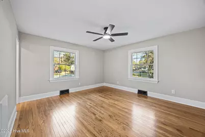 1401 Greenville Boulevard SE, Greenville, NC 27858 - Photo 21