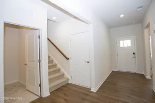 512 Ragapple Ln, Aberdeen, NC 28315 - Photo 5