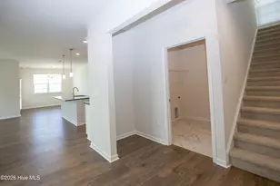 512 Ragapple Ln, Aberdeen, NC 28315 - Photo 13