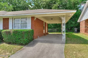 1423 Hickman Rd, Augusta, GA 30904 - Photo 3