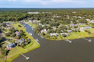 323 Brook Ln, Newport, NC 28570 - Photo 31