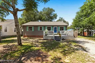 101 SE 12th St, Oak Island, NC 28465 - Photo 1