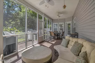 102 SW 22nd St, Oak Island, NC 28465 - Photo 37
