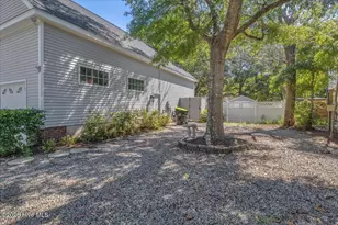 102 SW 22nd St, Oak Island, NC 28465 - Photo 47