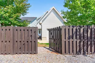 1107 N Caswell Ave, Southport, NC 28461 - Photo 51